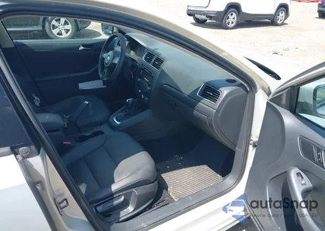 2011 Volkswagen Jetta 2.5L Se from USA, damaged, VIN 3VWDZ7AJ5BM323643